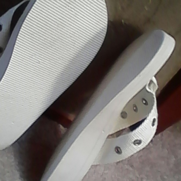 White VS Colin Stuart flips - Picture 2 of 2